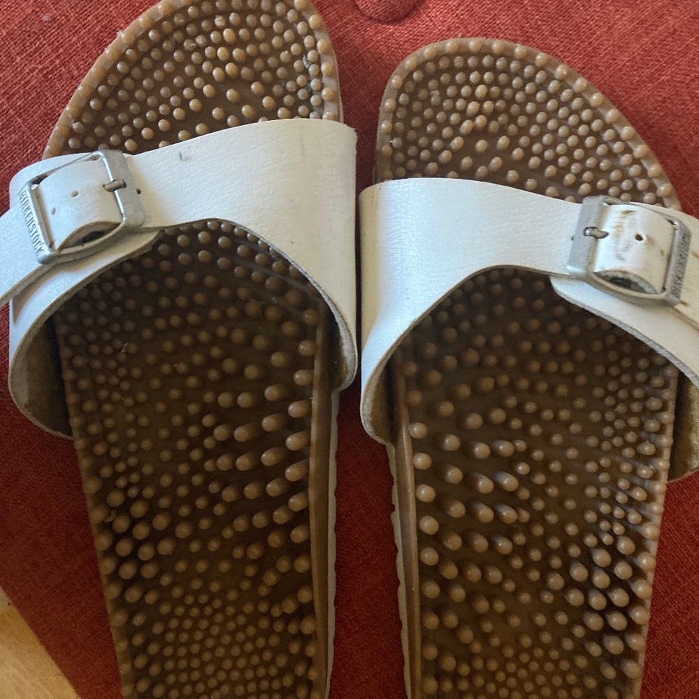 Birkenstock white leather width adjustable sole massaging slides 7.5